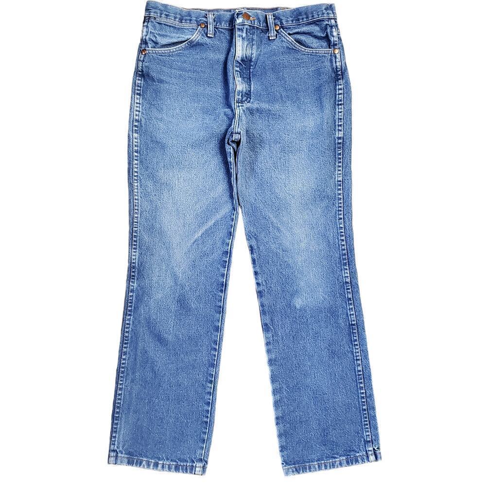 Wrangler Men’s Denim Jeans  Medium Blue Wash Size 34x30 Classic Pants